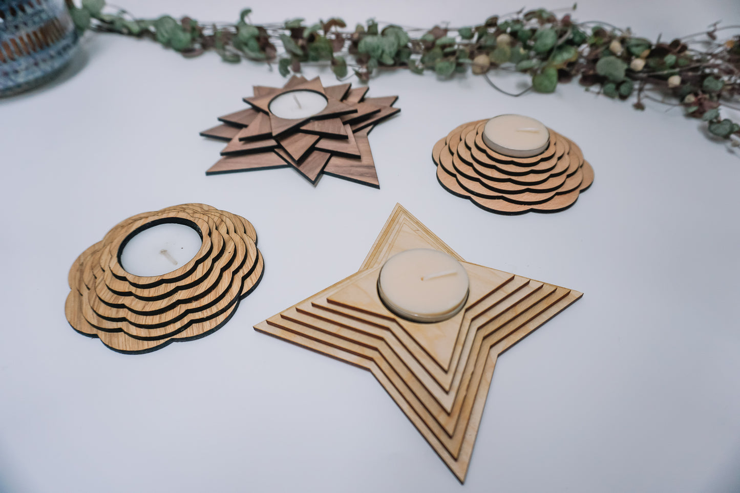 Houten kerst theelichthouder
