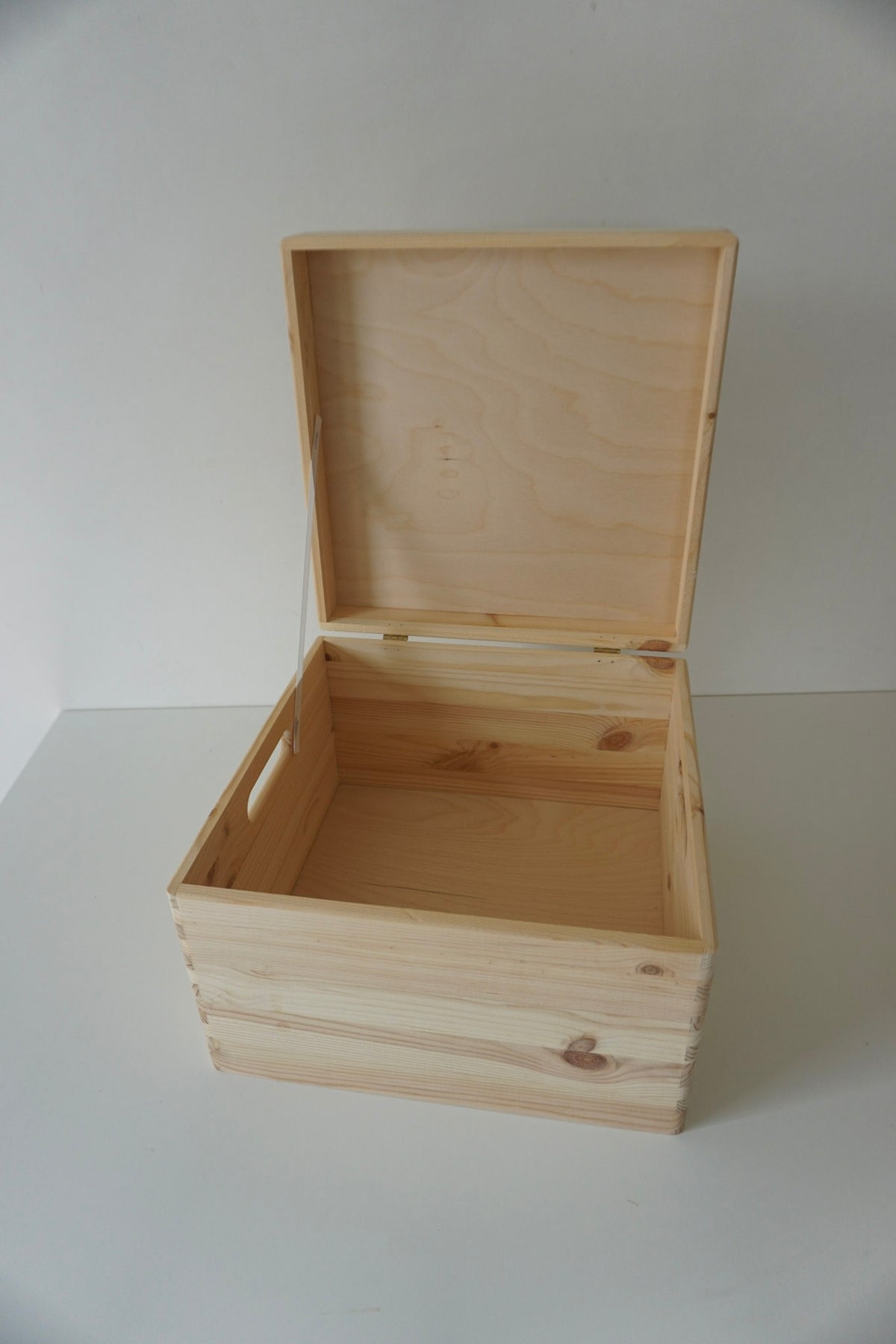 Houten opbergkist met klapdeksel - thema