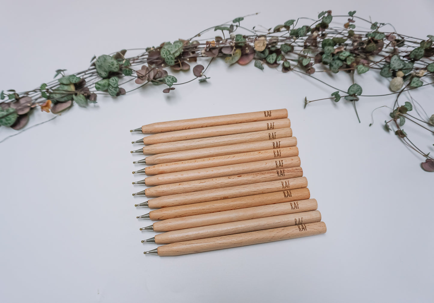 Gegraveerde houten balpen