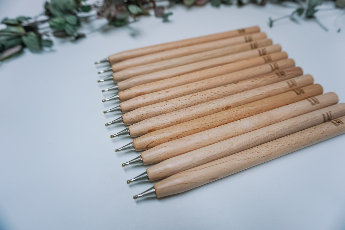 Gegraveerde houten balpen