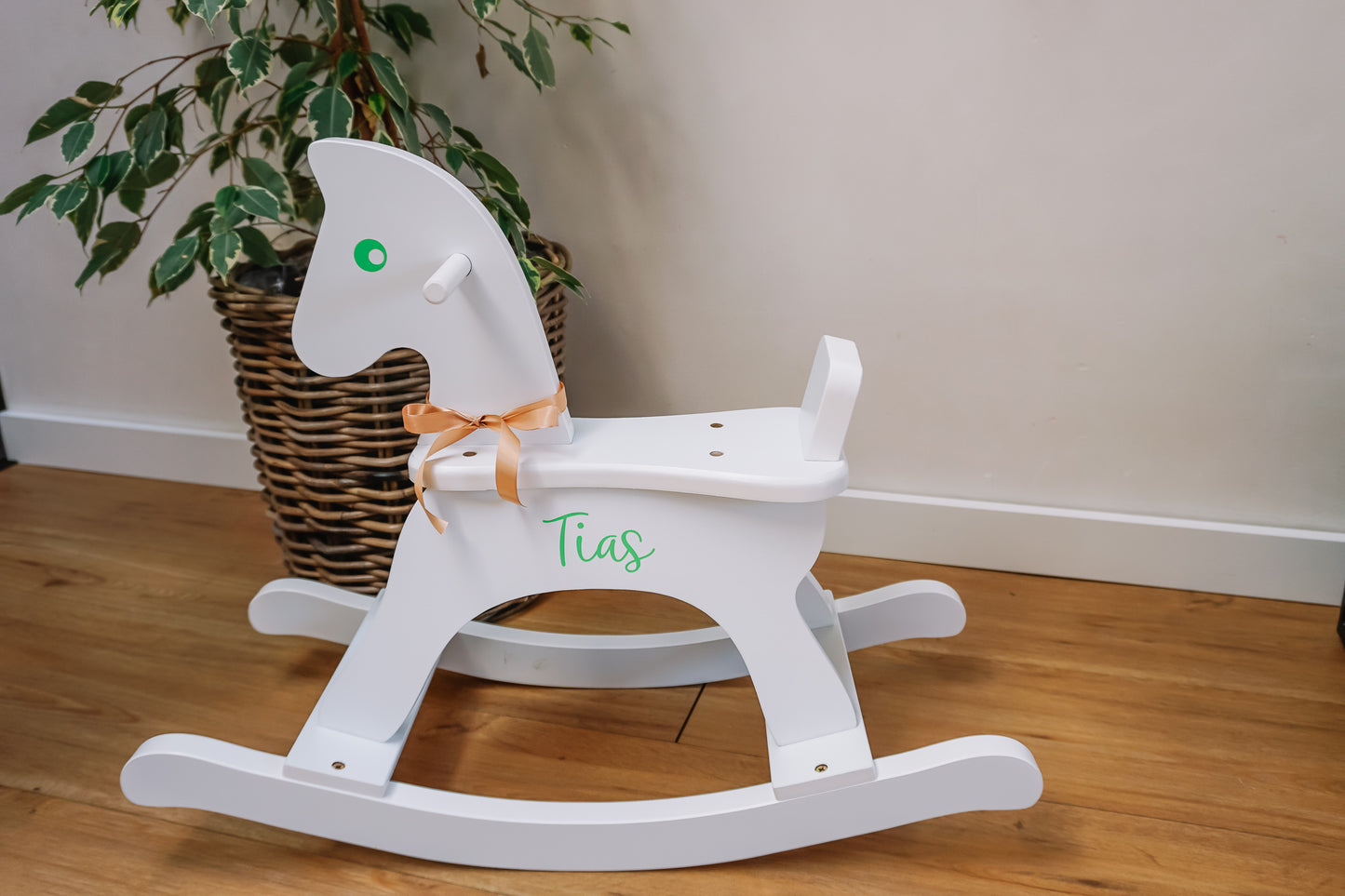 Schommelpaard met naam