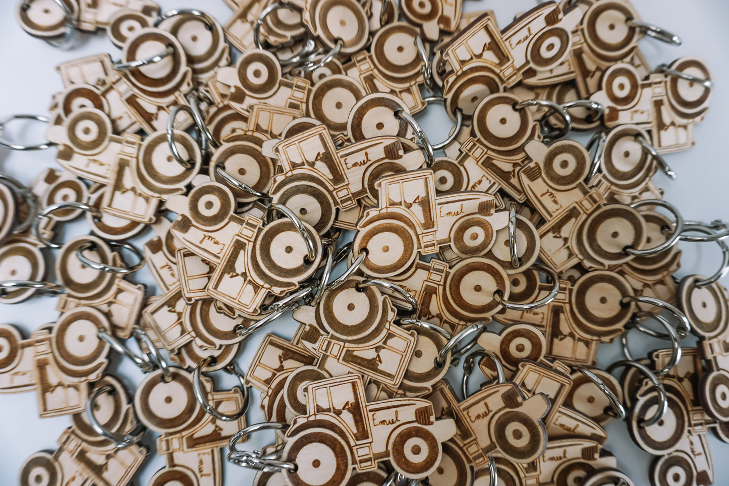 Houten sleutelhanger in eigen vorm