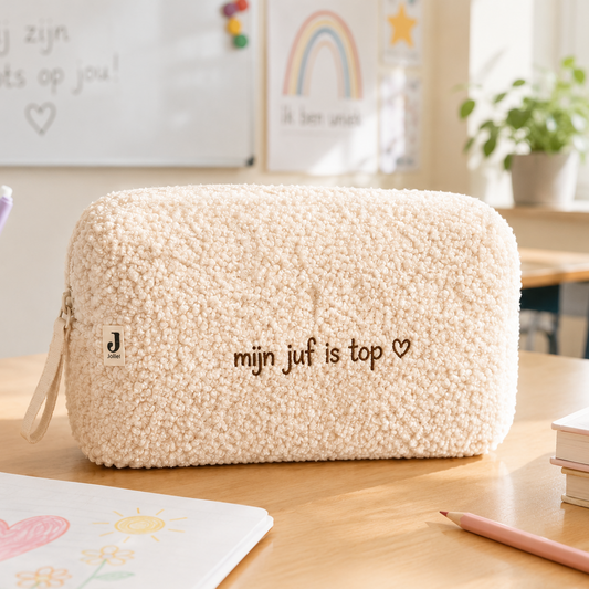 Geborduurd etui voor de juf of meester