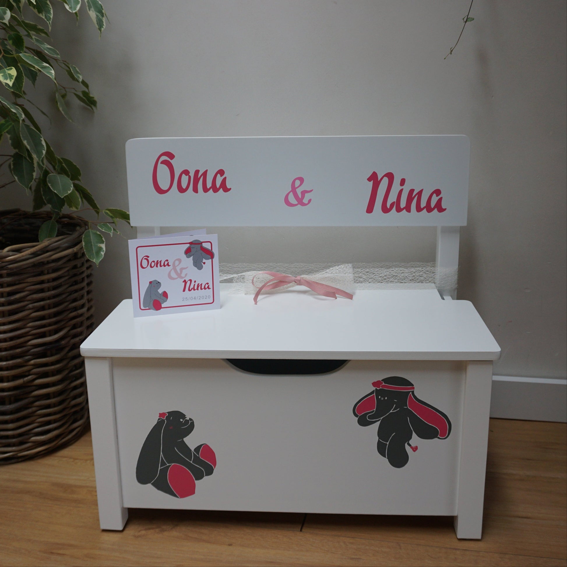 Handig en bruikbaar geboortecadeau www.krea-haus.be