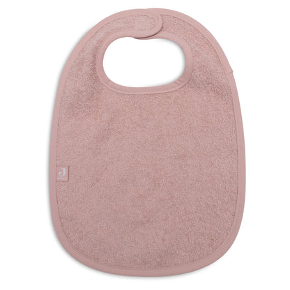 Slab badstof in wild rose van Jollein, zachte baby slab met waterafstotende laag voor tijdens het eten of bij kwijlen.